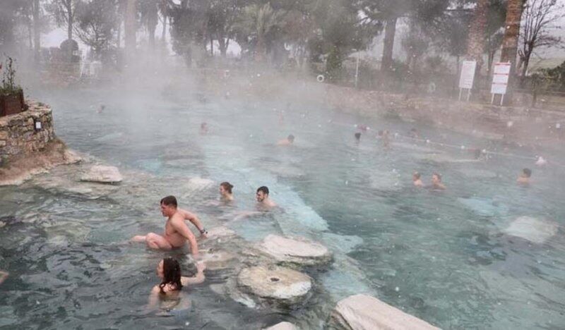 Çeşme Thermal Springs — Çeşme